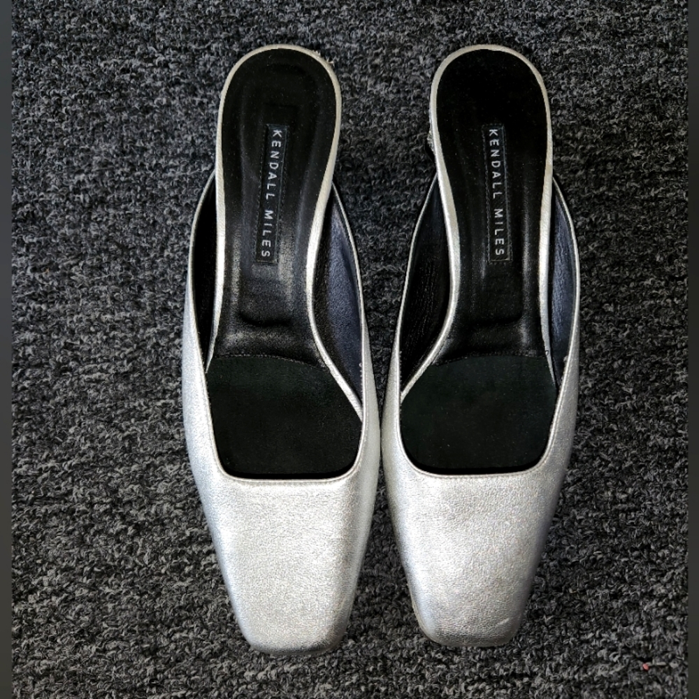 Leather silver shoes